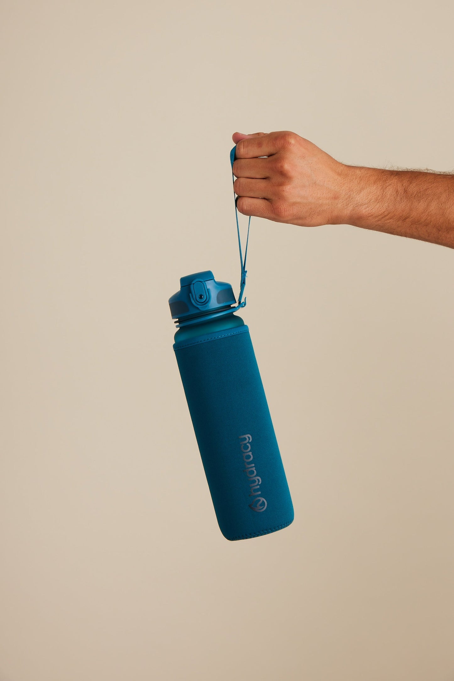 Coach 32 oz / 1 L with Time Marker and Straw Lid