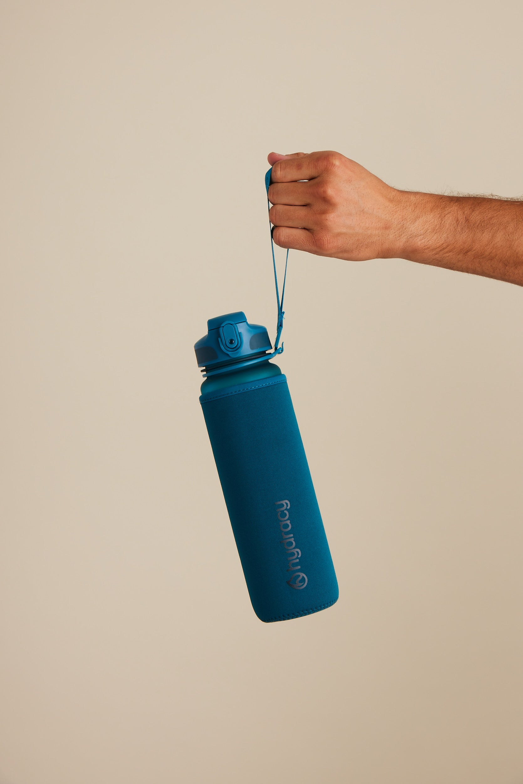 Coach 32 oz / 1 L with Time Marker and Straw Lid